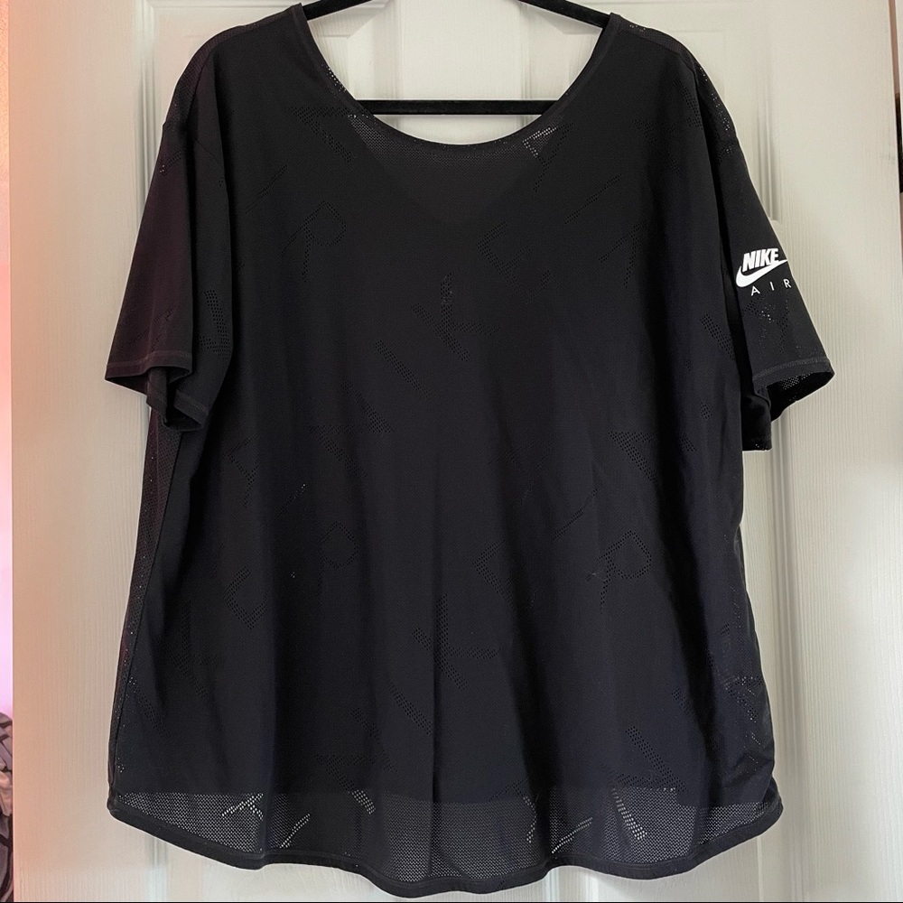 Nike Air Dri-Fit Mesh Short Sleeve Top